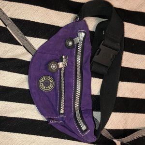 Kipling fanny pack with front zipper pocket